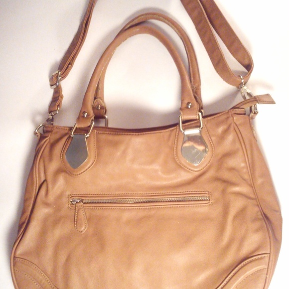 ALDO - Picture 1 of 8